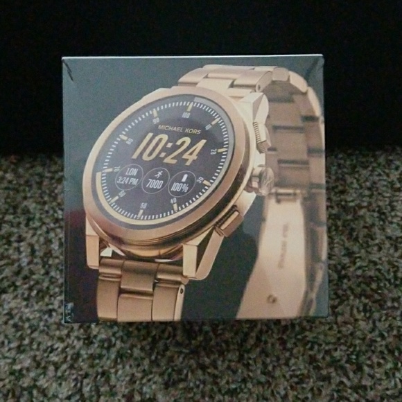 michael kors watch screen